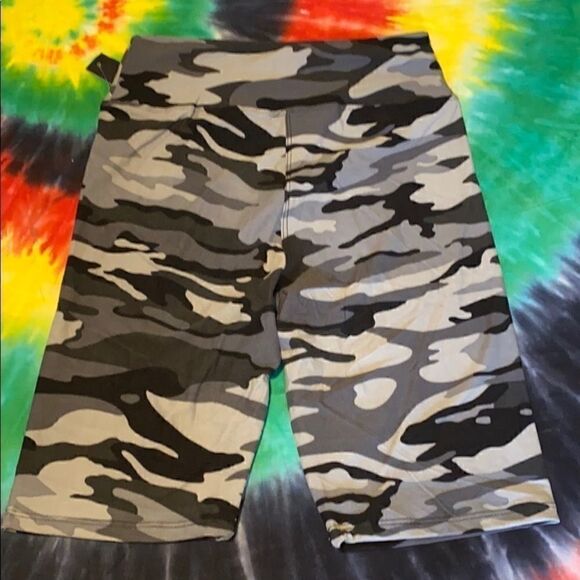 Biker Shorts !!!!!!!!   - Picture 2 of 2